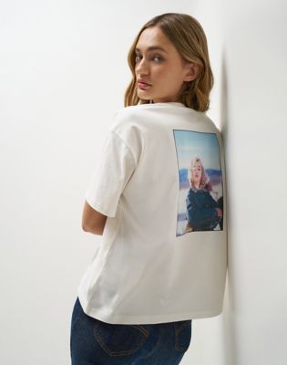 Lee X Marilyn Monroe Fit Tee in Star White