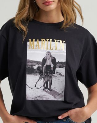 Lee X Marilyn Monroe Fit Tee in Black Beauty