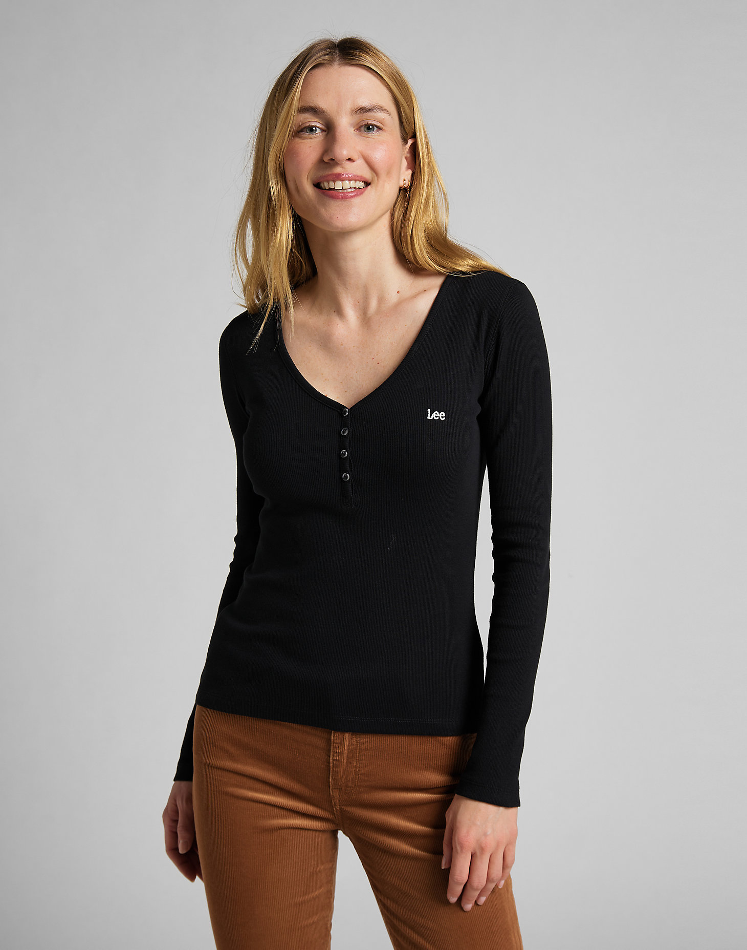 Ribbed Long Sleeve Henley in Black alternative view 2