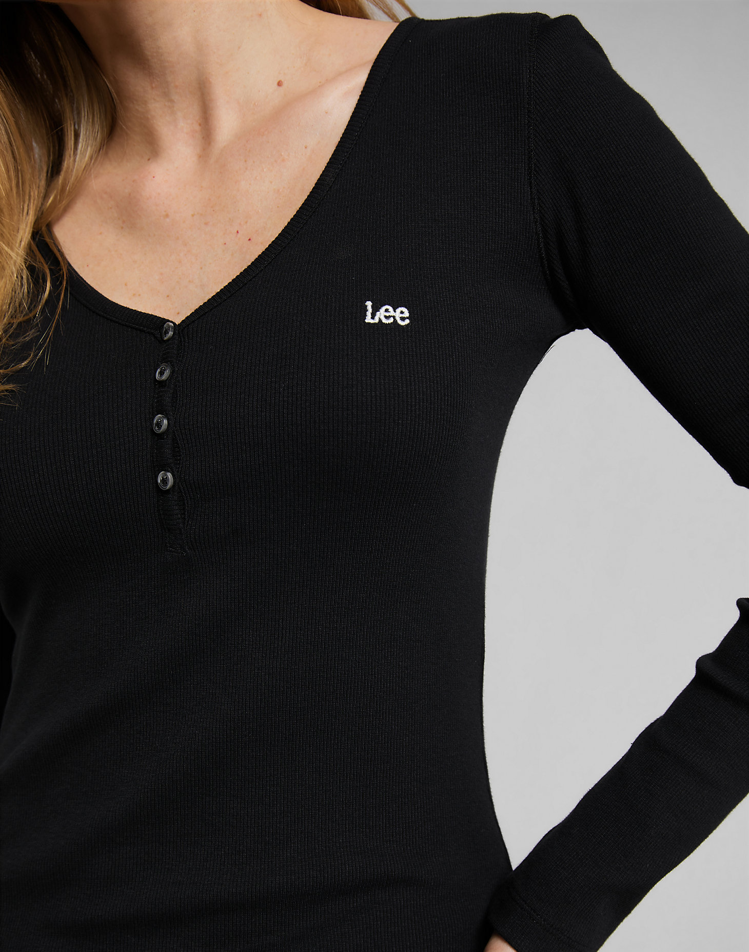 Ribbed Long Sleeve Henley in Black alternative view 5