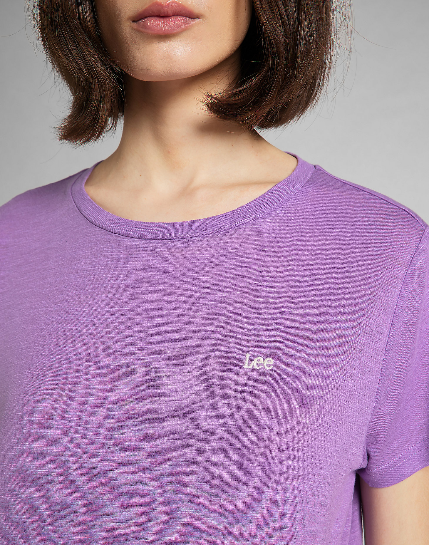 Crew Tee in Amethyst Orchid alternative view 4