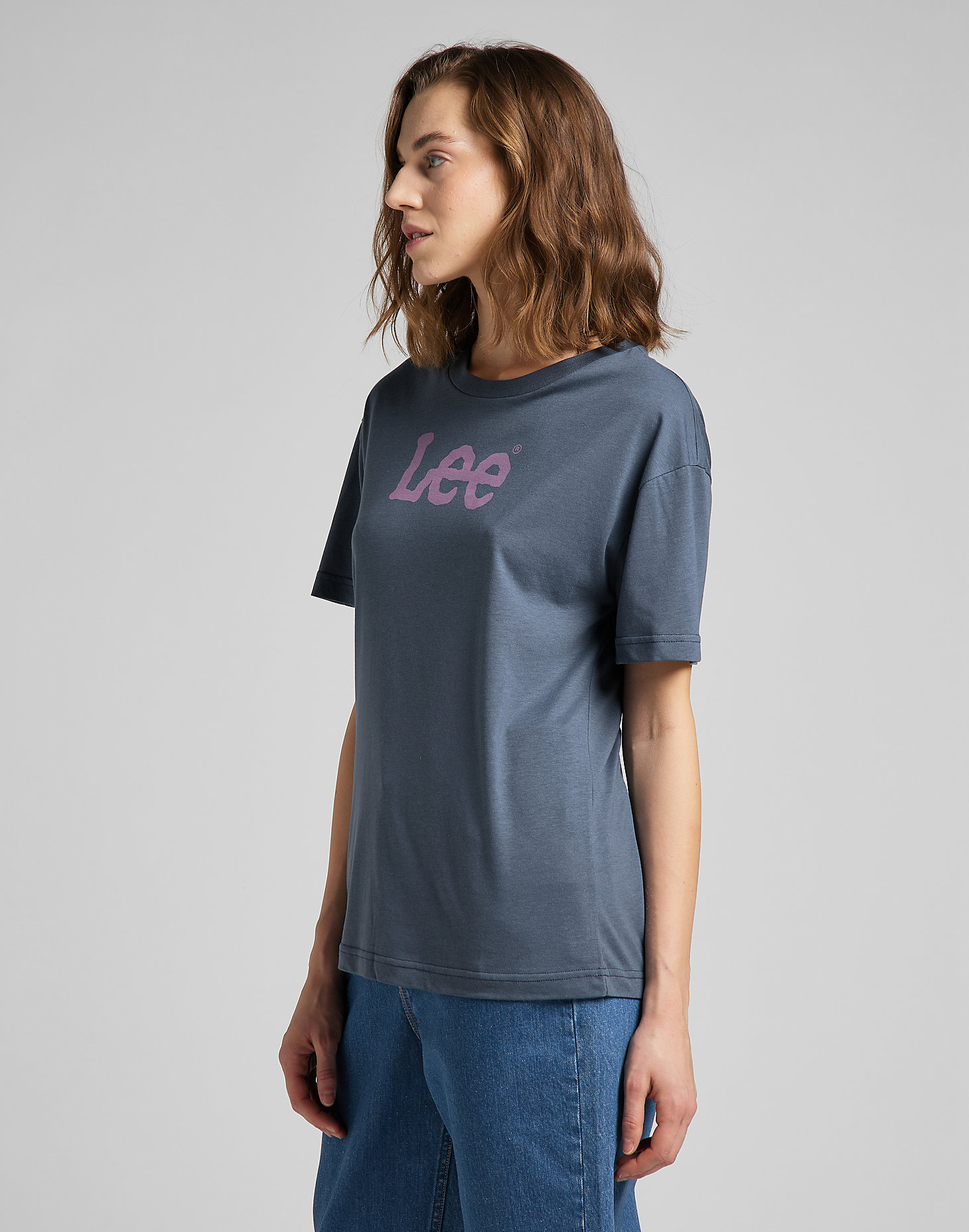 Relaxed Crew Tee in Washed Grey alternative view 3