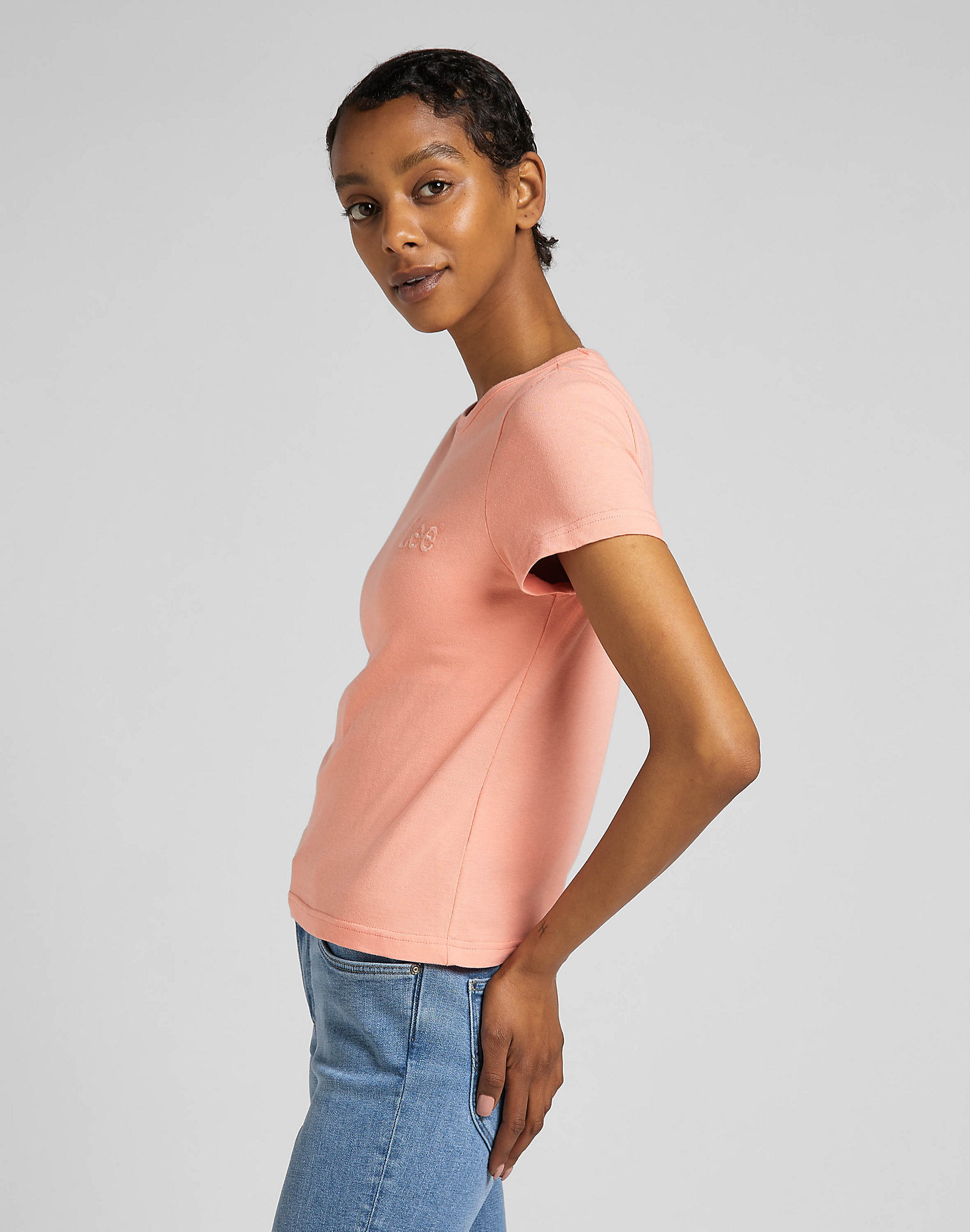 Slim Cropped Tee in Bright Coral alternative view 3