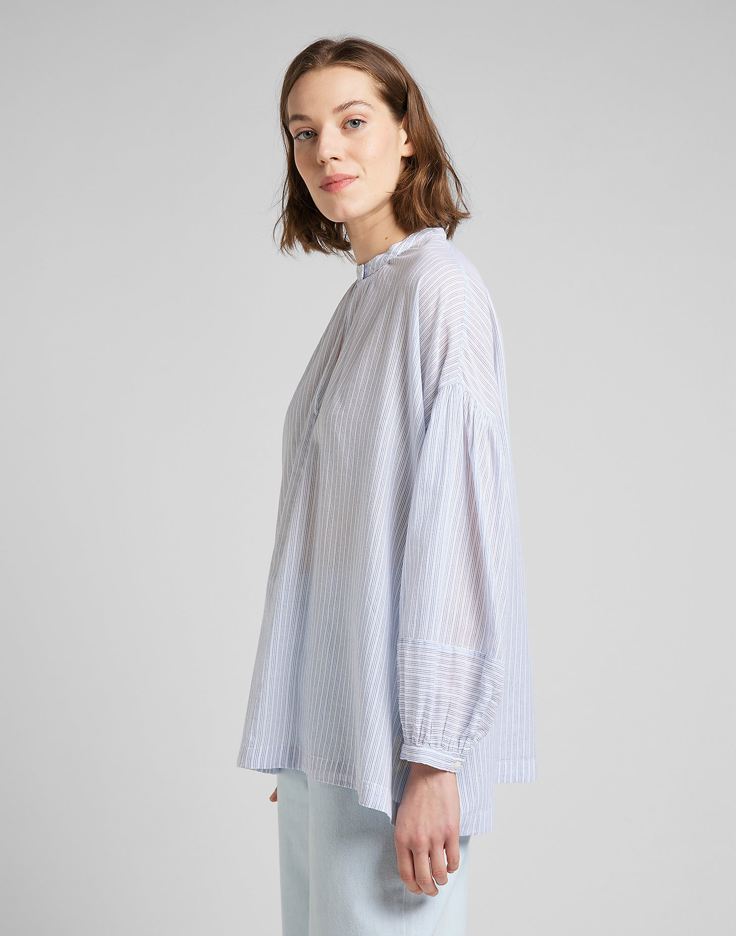 Relaxed Blouse in Bright White alternative view 3