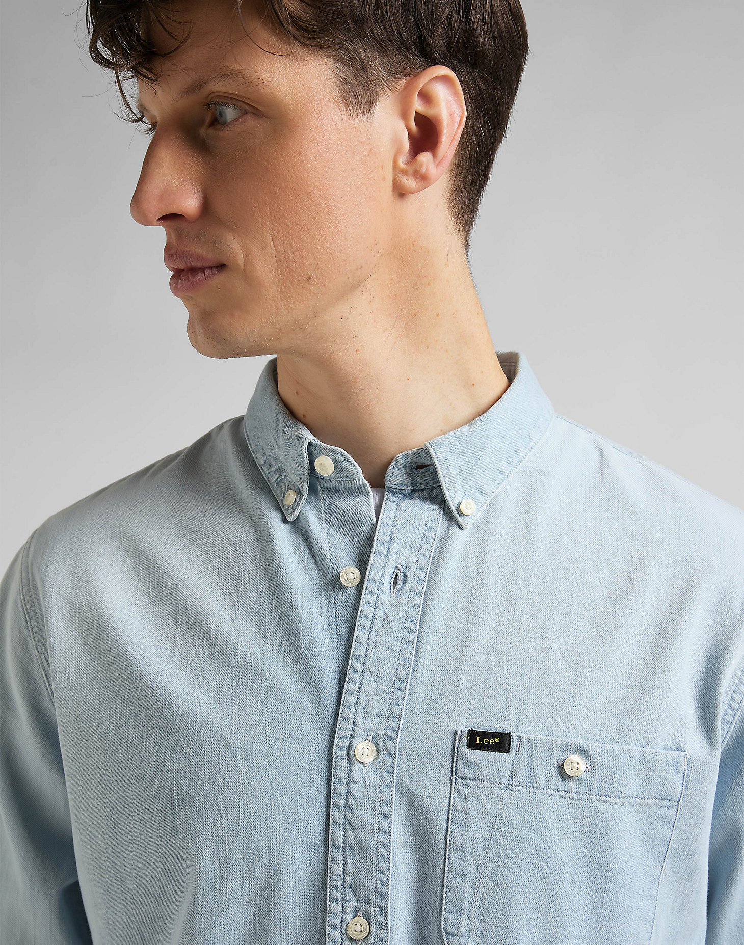 Riveted Shirt in Ice Blue alternative view 4