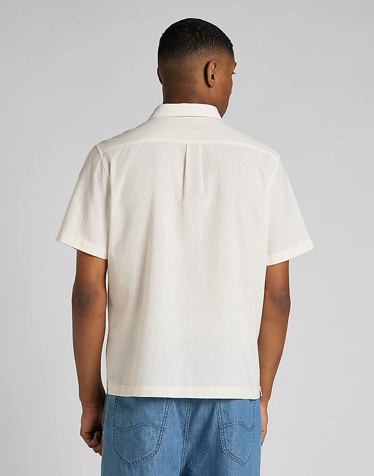 Short Sleeve Resort Shirt in Whitecap Gray alternative view