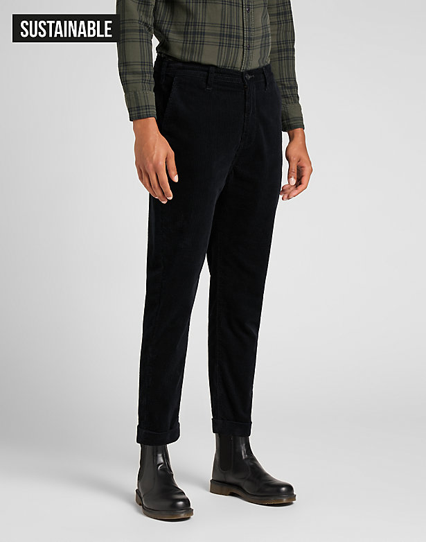Tapered Chino in Black