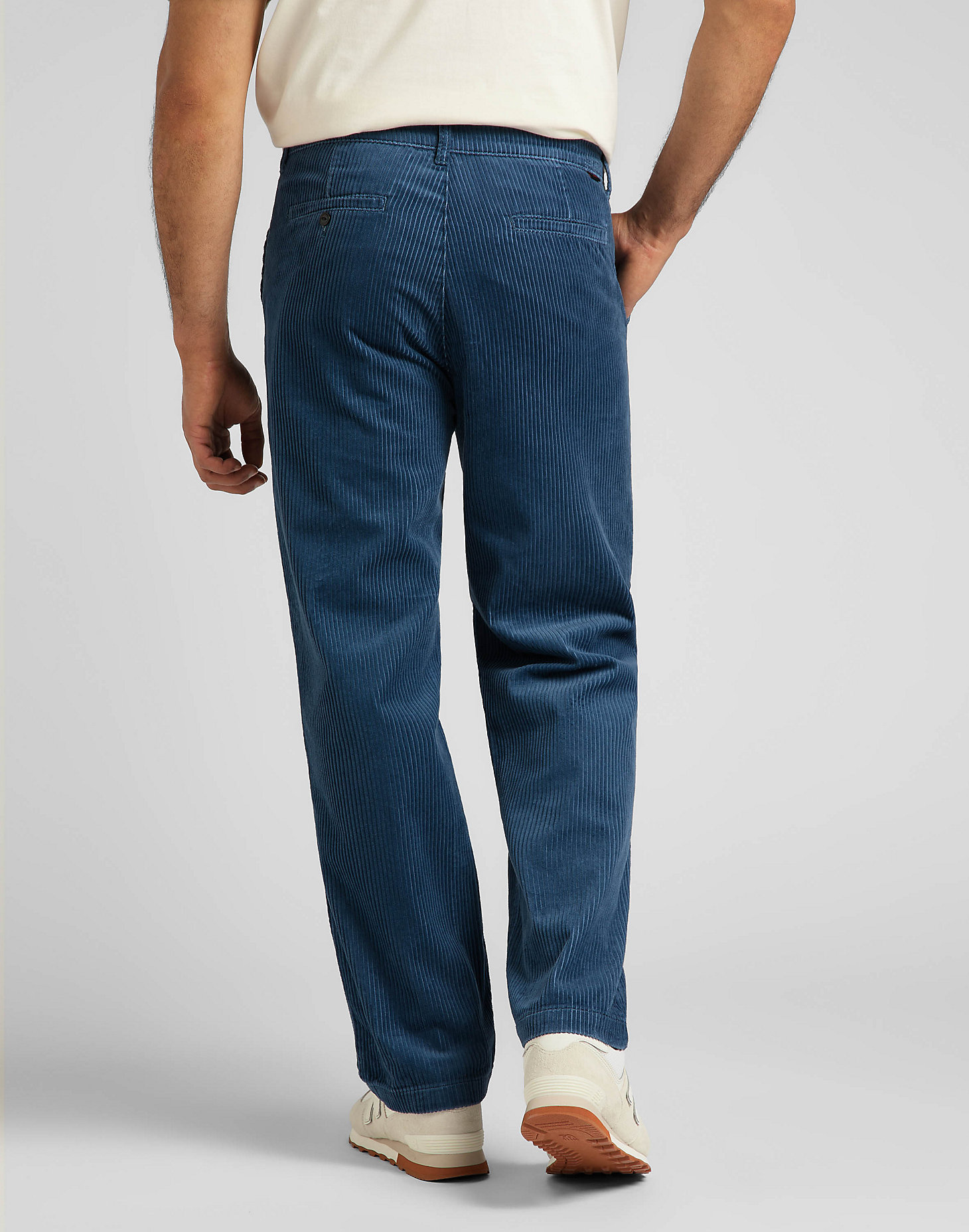 Relaxed Chino in Marine alternative view 1