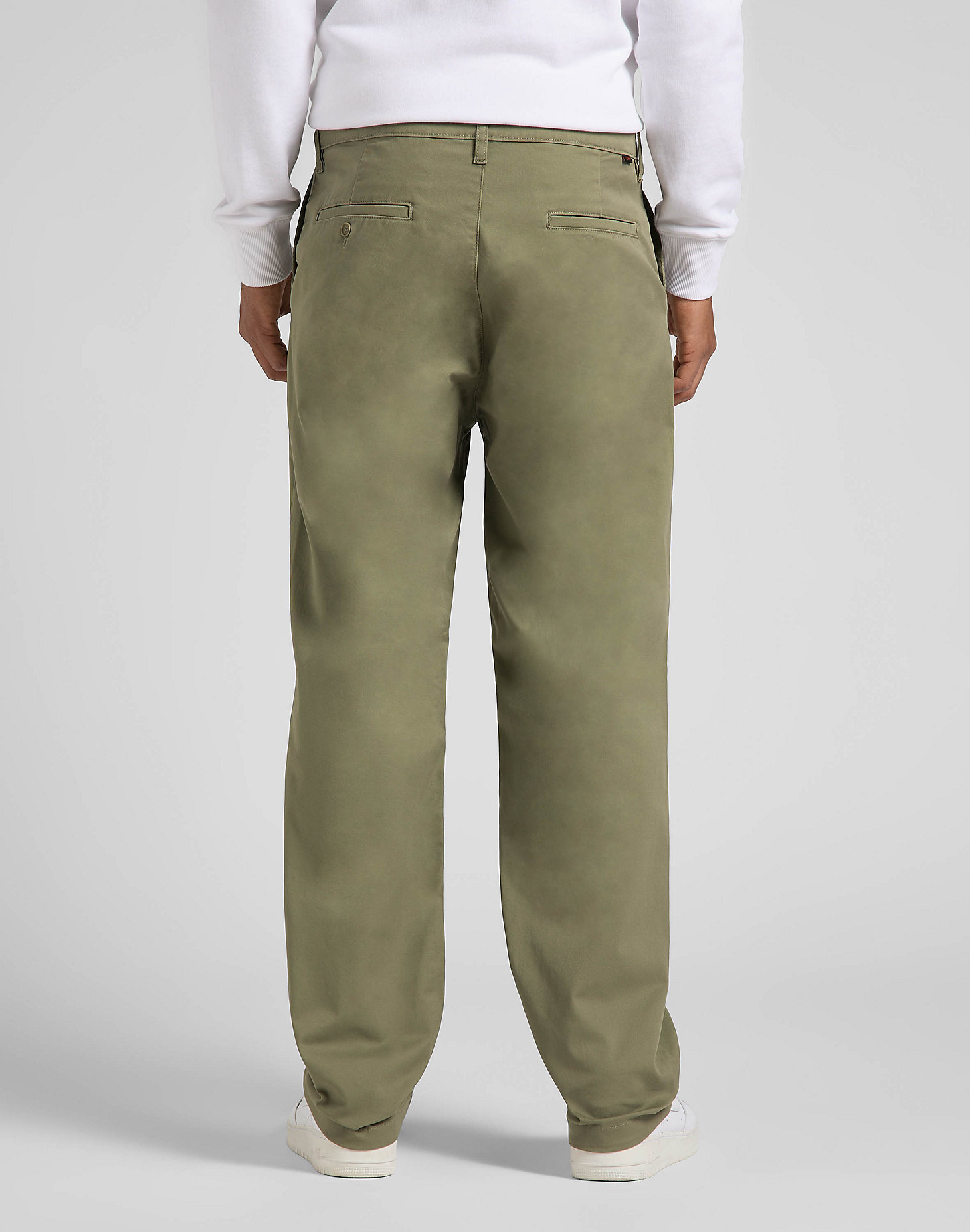 Relaxed Chino in Olive Green alternative view 1