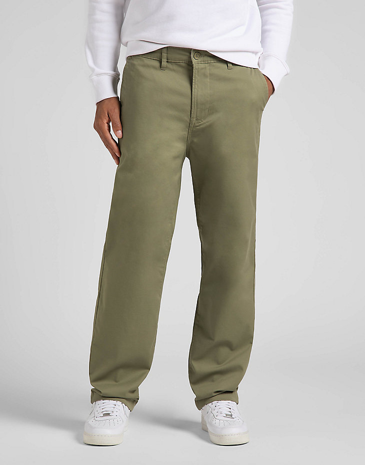 Relaxed Chino in Olive Green alternative view 2