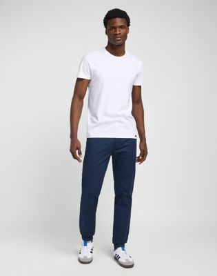 Slim Chino in Deep Navy alternative view 2