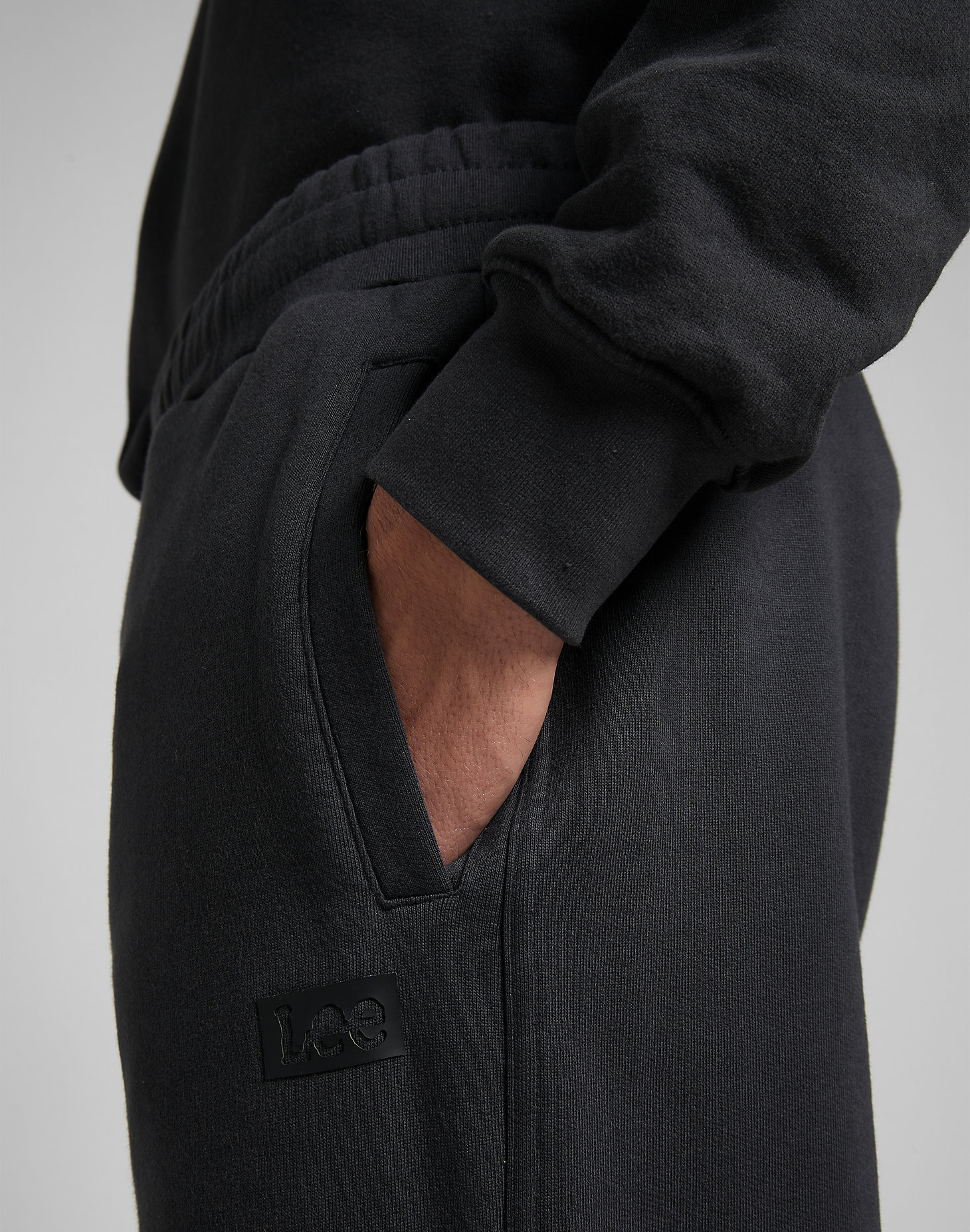 Sweat Pant in Washed Black alternative view 4
