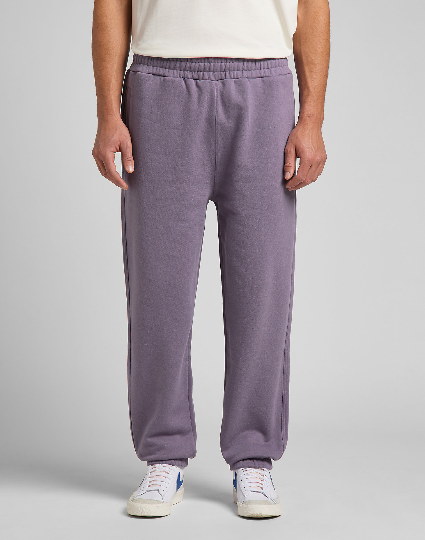 Sweat Pant in Washed Purple alternative view 3